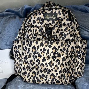 Itzy ritzy dream backpack/pump bag